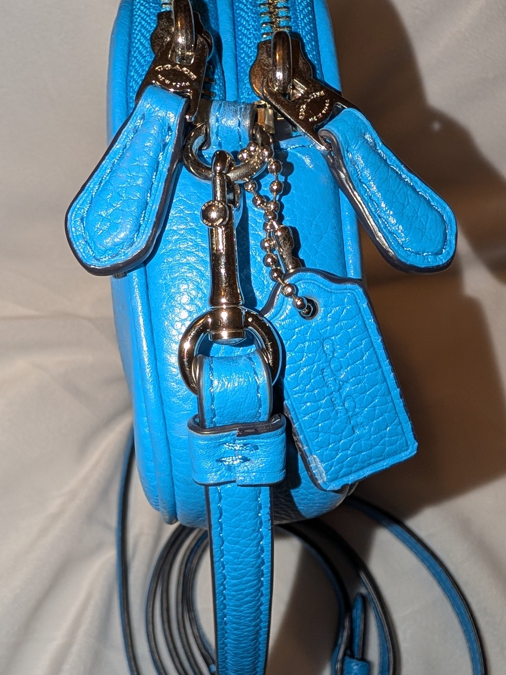 Coach Sadie Pebbled Leather Crossbody Clutch in Azure Blue Silver VGUC - Picture 4 of 15